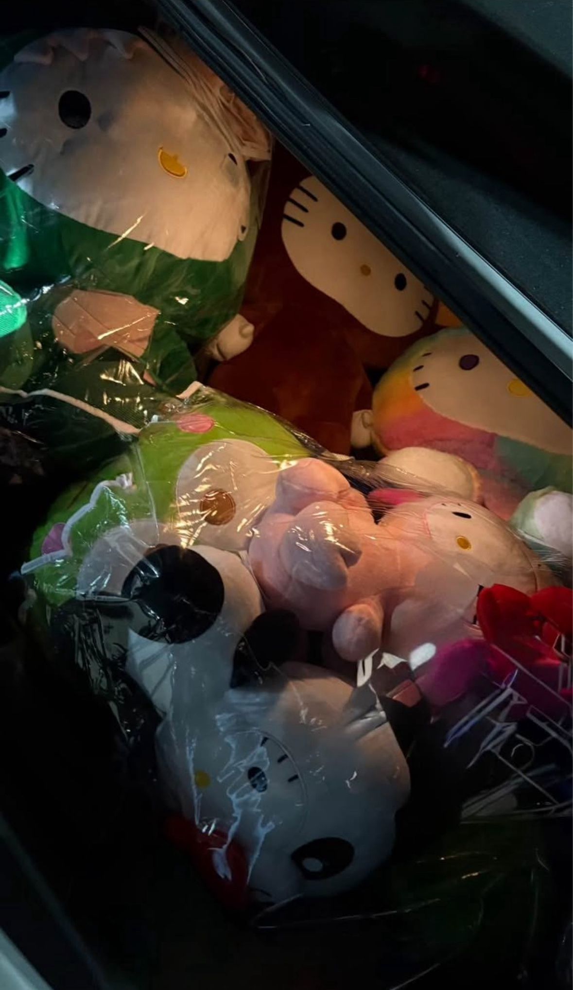 hello kitty plushies