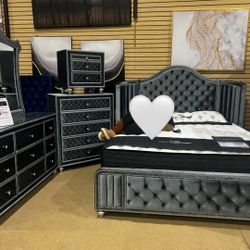 Queen Size Bedroom Set