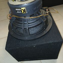 Complete Car Stereo system with wireless one or two amplifiers double speaker box or two single speaker box