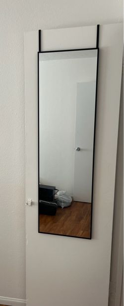 Hanging door mirror