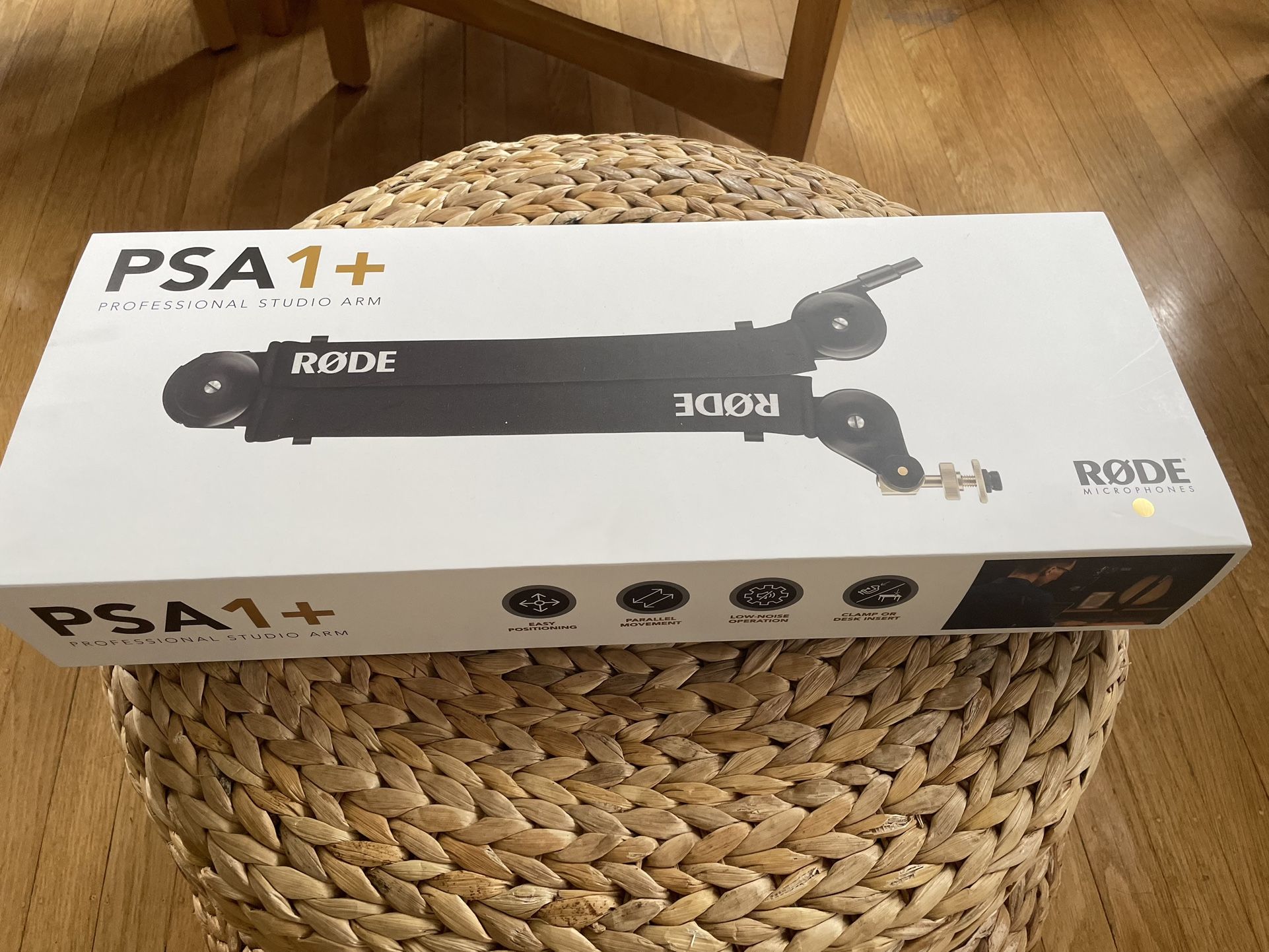 Brand New Rode PSA1+ Mic Arm - Perfect for WFH, Streaming, or Podcasting!