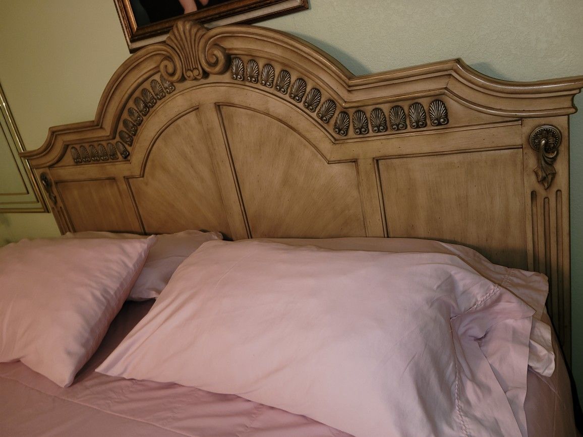 King Size Bedroom Set