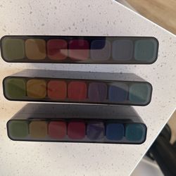 3 weekly pill organizers