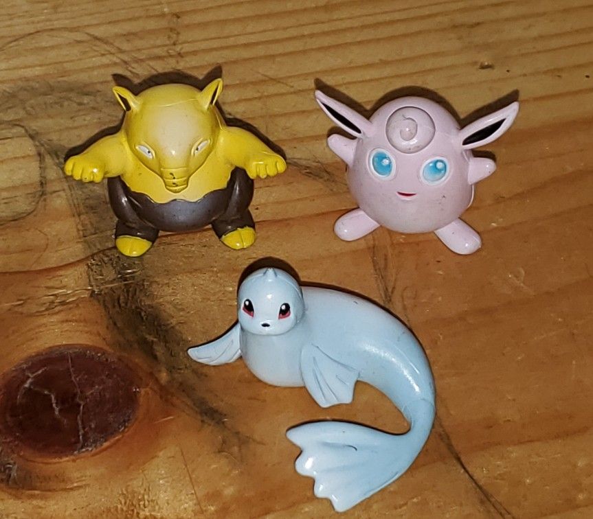Pokemon 1.5" Figure Collection! Dewgong, Drowzee And Wigglytuff! Good Condition!