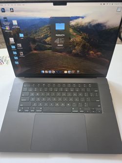 MacBook Pro M3 Pro Laptop Apple 16 Inch 