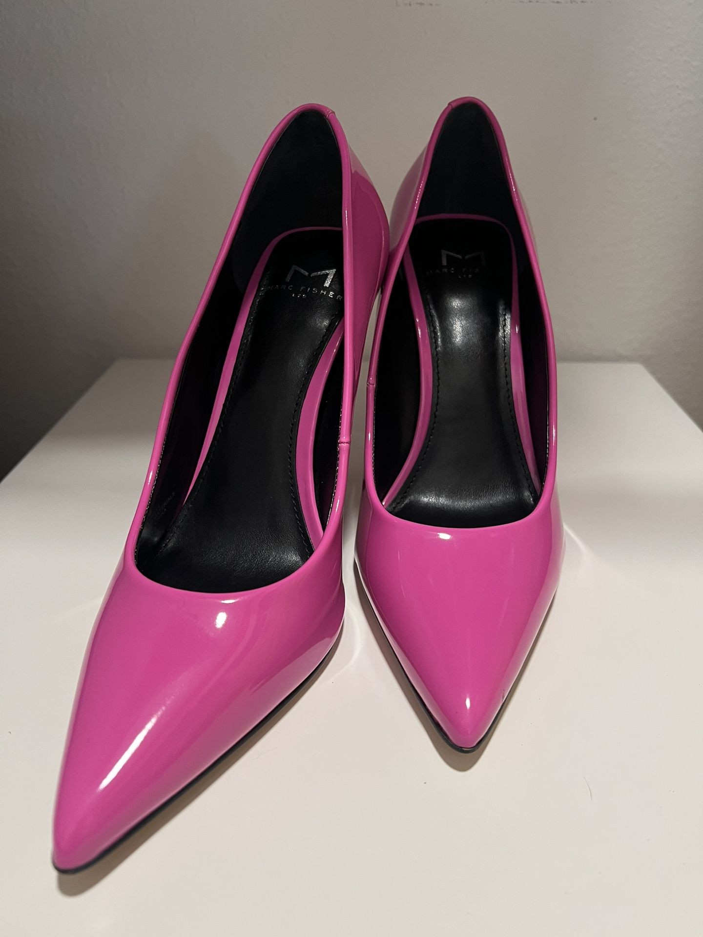 Marc Fisher Hot Pink Heels 7