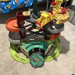 Thomas Train Tower- broken - Free!!!