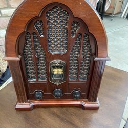 Electric Vintage Looking Radio