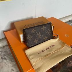 New Designer Keychain Wallet With Box