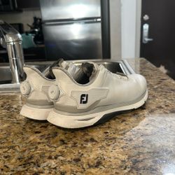 Footjoy golf shoes 