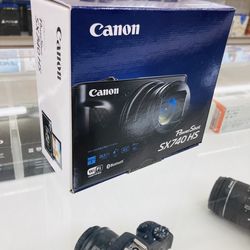 Canon power shot SX740 HS