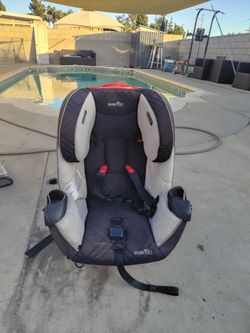 Evenflo car seat