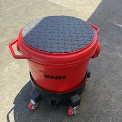 DNA Motoring Rolling chair 