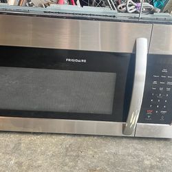 Frigidaire Microwave