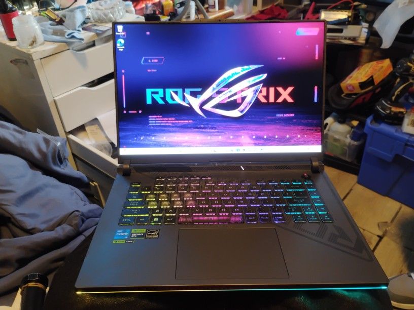 Asus Gaming Laptop ROG STriX 16 Inch 1TB
