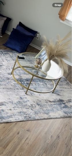 Gold circle table