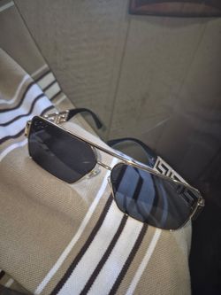 Versace-Style mens Gold plated Frame Sunglasses