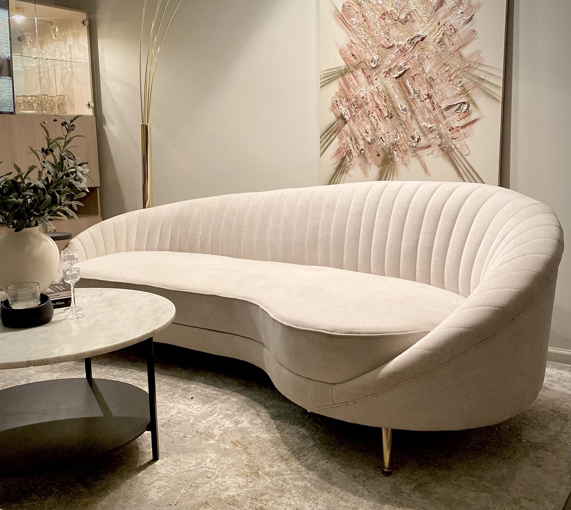 Curved Elegant White Sofa -MCM Style-Brooklyn Space ✨🛋️ –(Retail $2,999!)