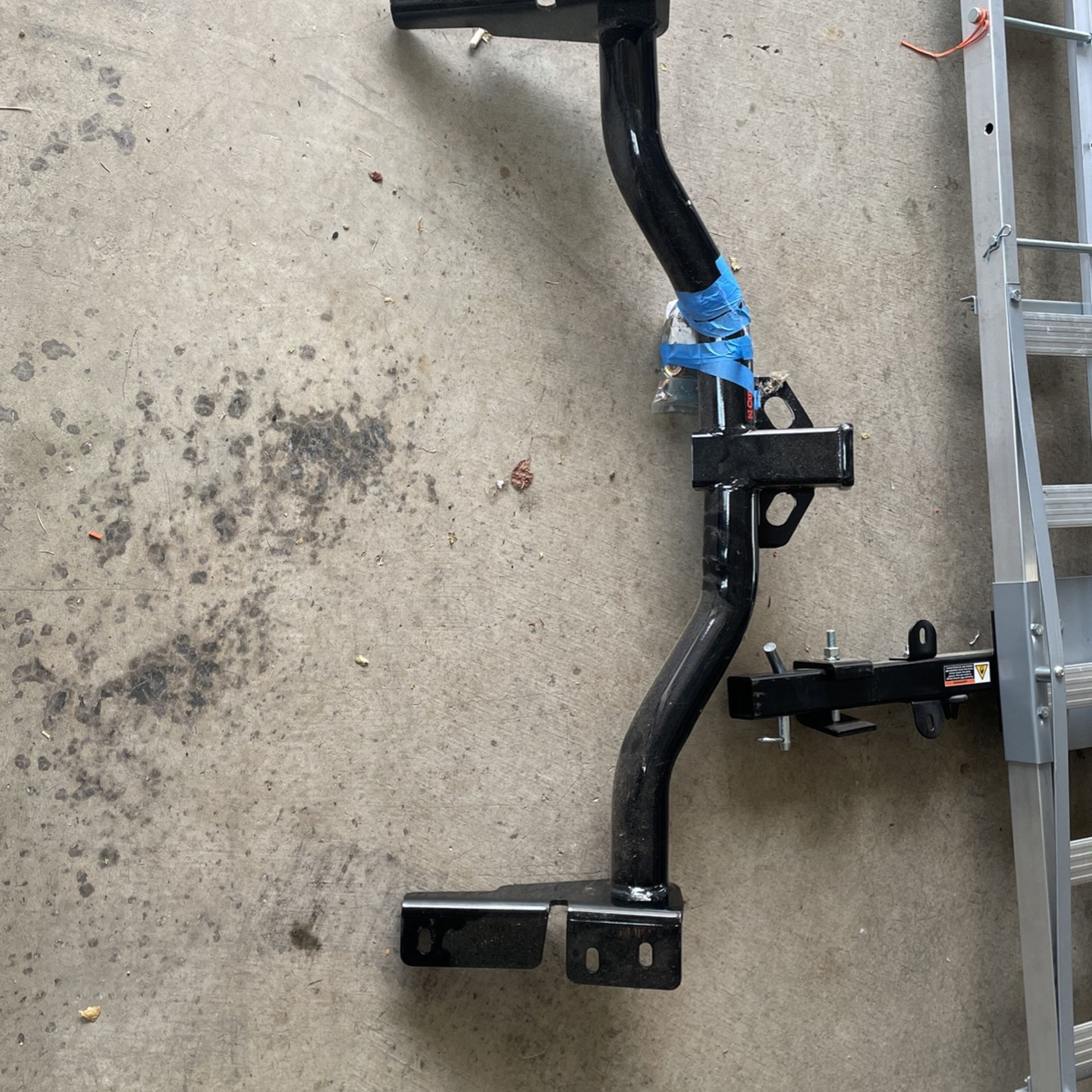 2004 Ford Escape Trailer Hitch 