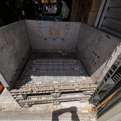 GLOBAL INDUSTRIAL Plastic Bulk Shipping Container Sz 48" L X 45" W (Used)