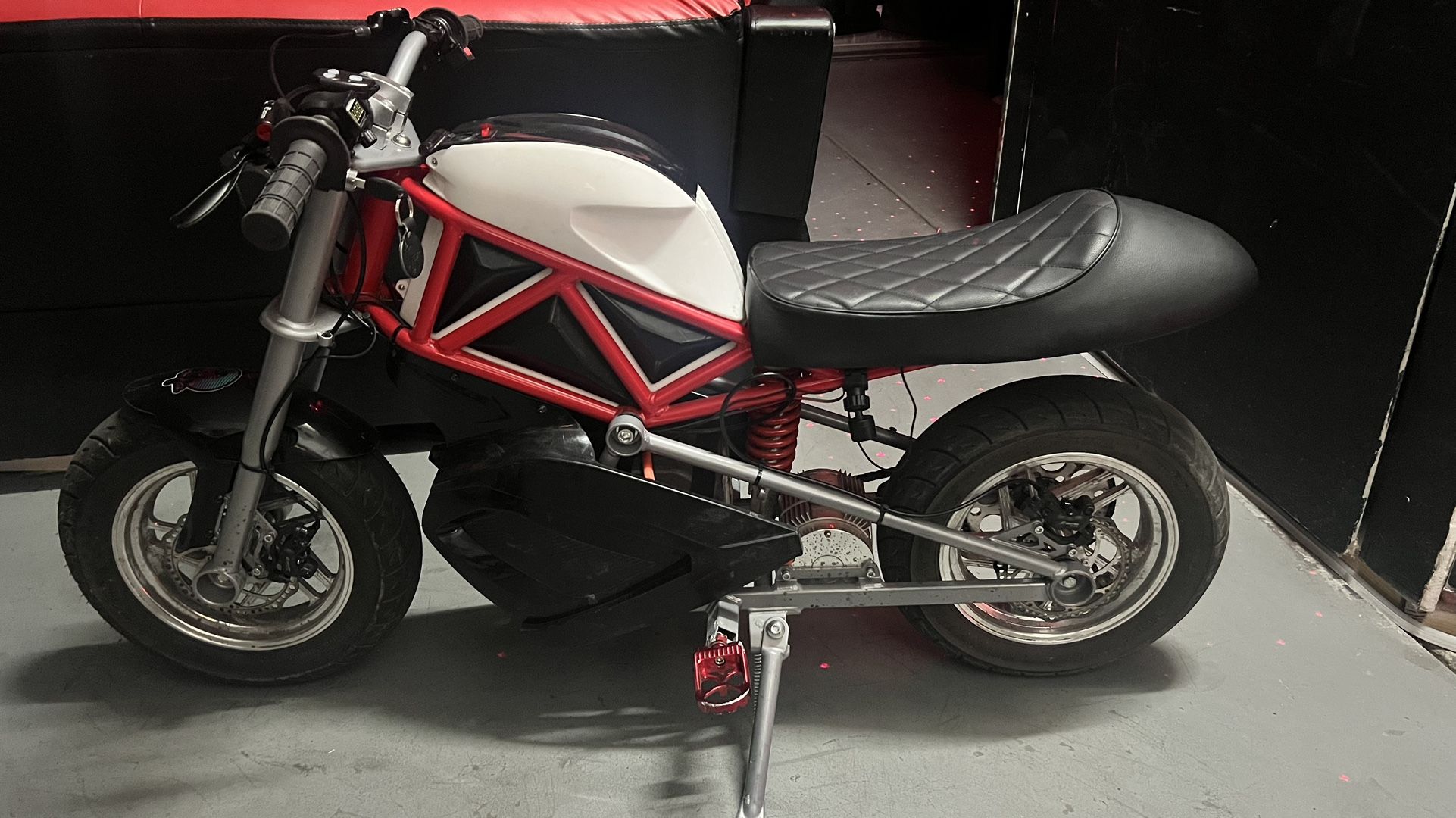 RSF650 Modded Razor Bike (Electric & Co Kit 72v)