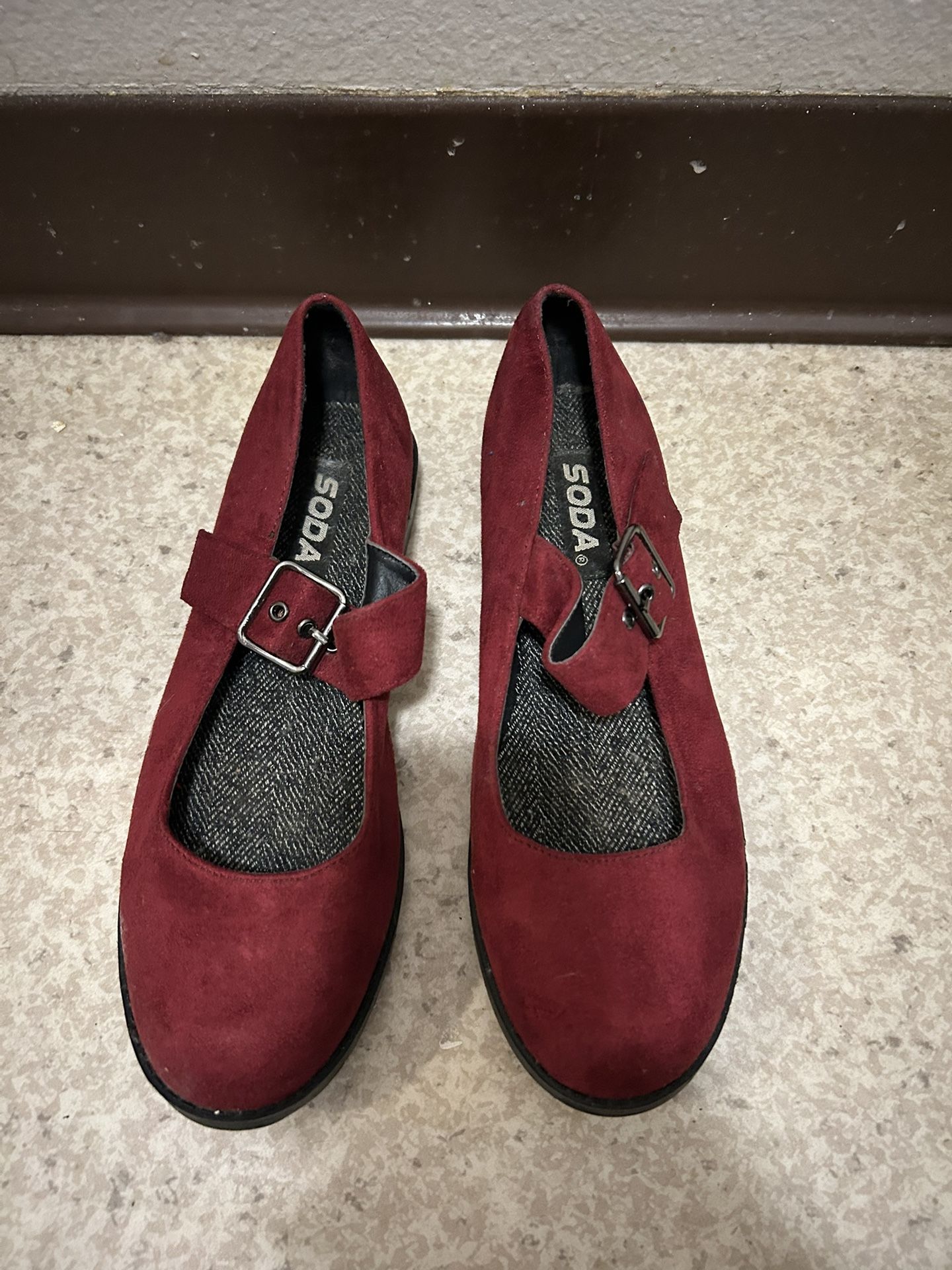 Women’s Shoes