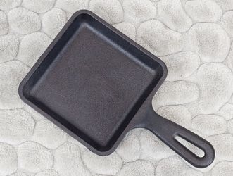 VTG LODGE 5.5" SQUARE SKILLET - USA 5WS