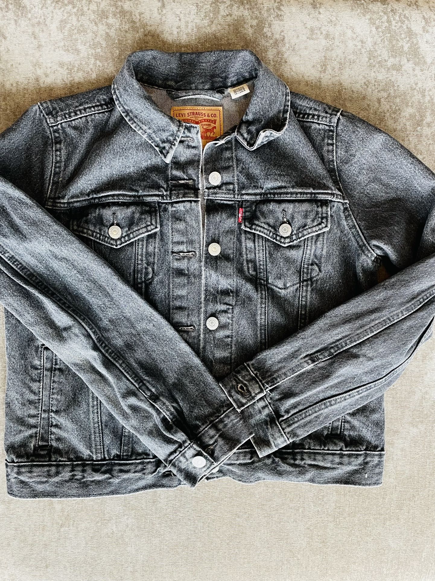 Like New Kids (L) Levi Jean Jacket