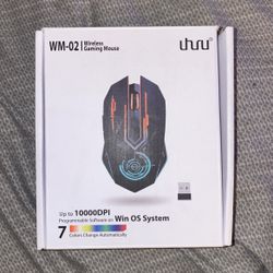 Wireless gaming mouse 