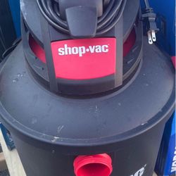 10 Gallon Wet Dry ShopVac With Accessories
