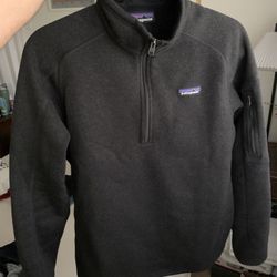$50 Womens Large Patagonia Quarter Zip 