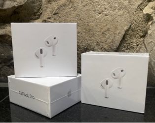 Apple AirPods Pro 3– Sealed in Box