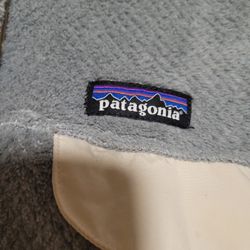 Patagonia Crewneck For Women's Size M Authentic 