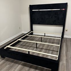 New Queen Bedframe 