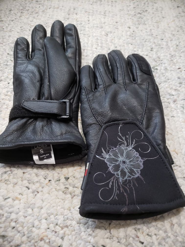 Motorcycle gloves women's size Small