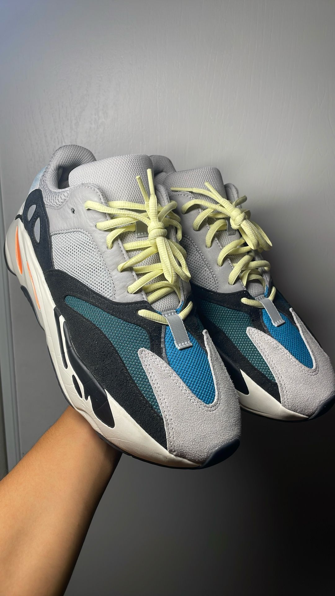Adidas Yeezy Boost 700 Wave Runner