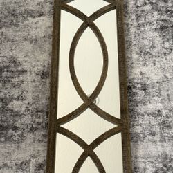 FARMHOUSE ACCENT MIRROR (Kate & Laurel) 