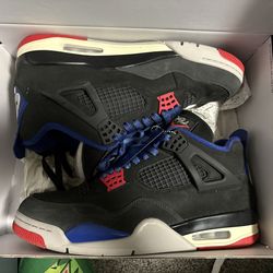 Jordan 4s