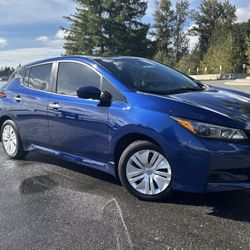 2025 Nissan Leaf