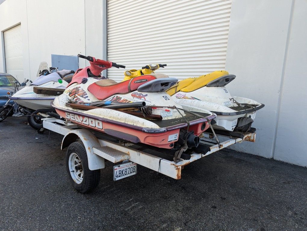 Jetski And Trailer Seadoo
