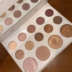 Carli Bybel BH Cosmetics Palette