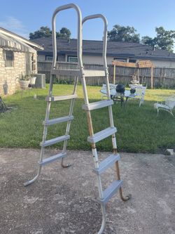 Large Pool Ladder $30