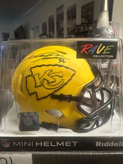 Neil Smith Signed Kansas City Chiefs Riddell Rave Speed Mini Helmet Beckett