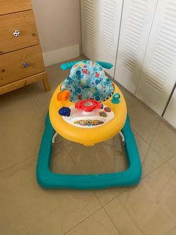 Baby Einstein  Walker with Activity Tray