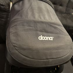Doona Car Seat Stroller 