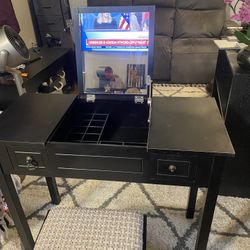 Vanity w/Mirror