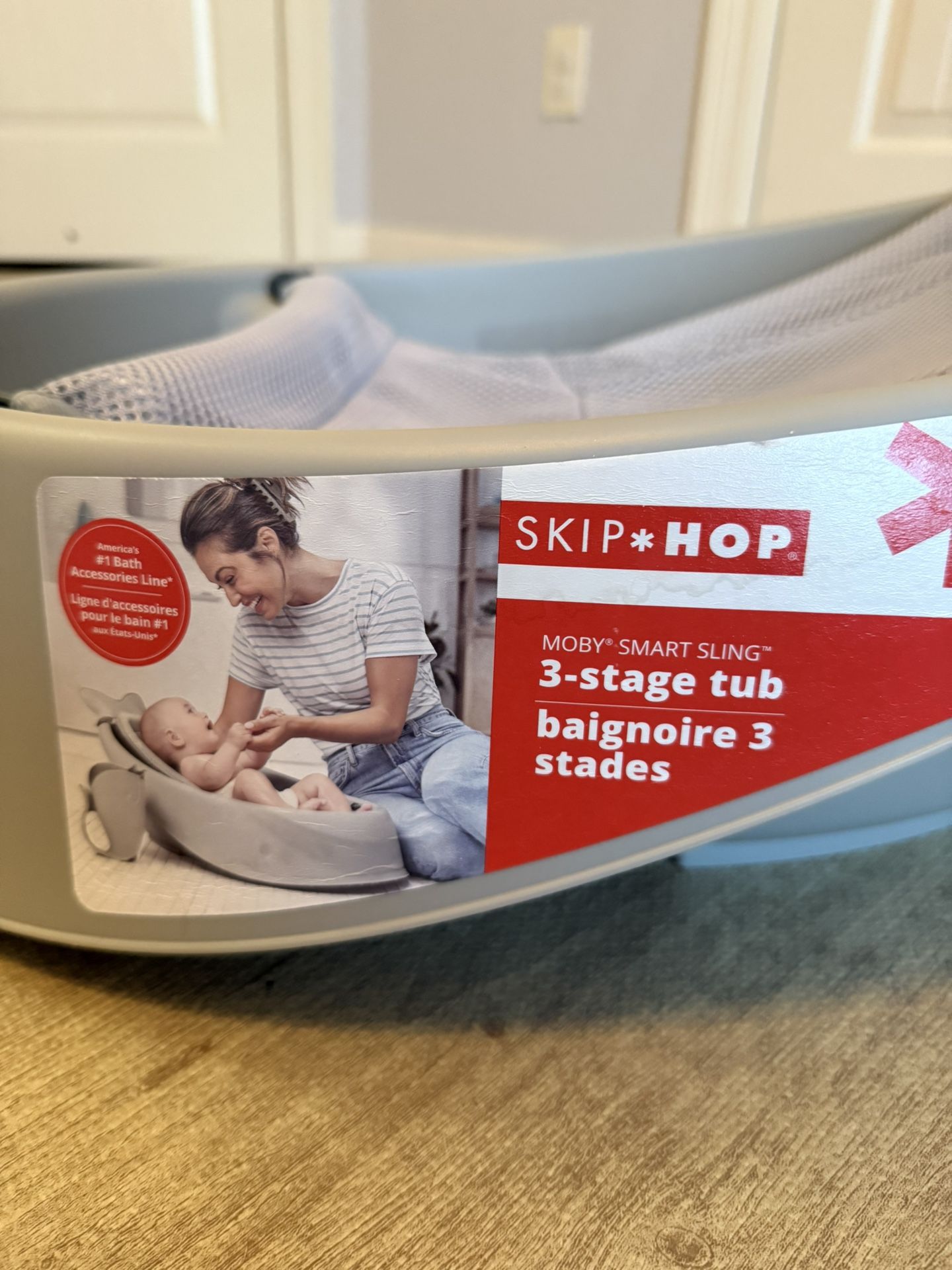 SKIP HOP BATH TUB