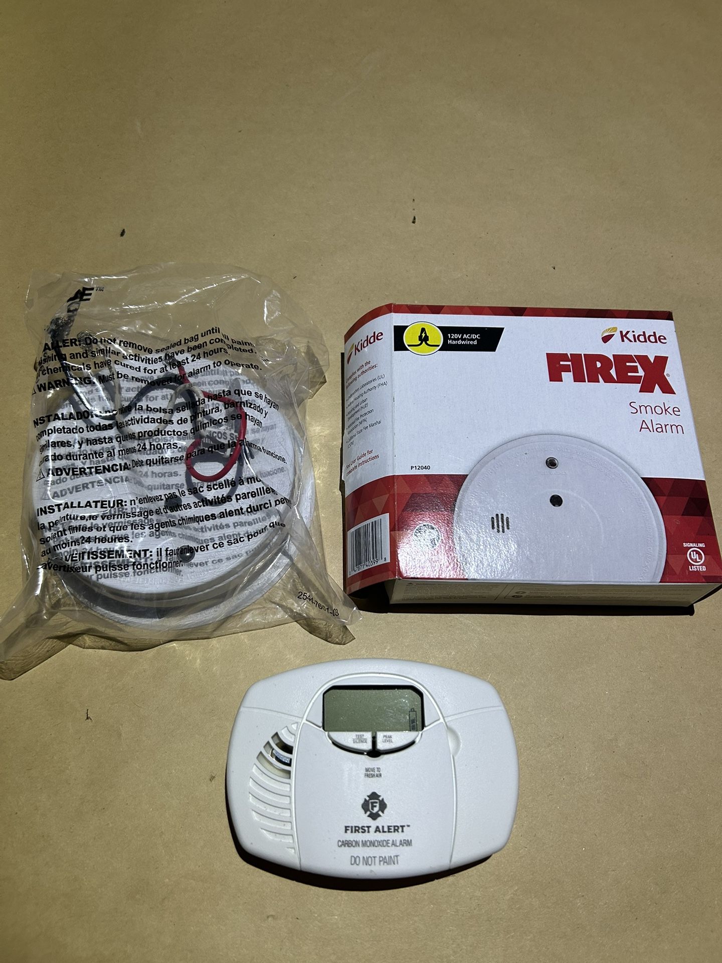 Smoke and CO Detector