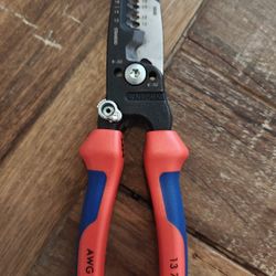 Knipex 13 72 8 Installers Pliers