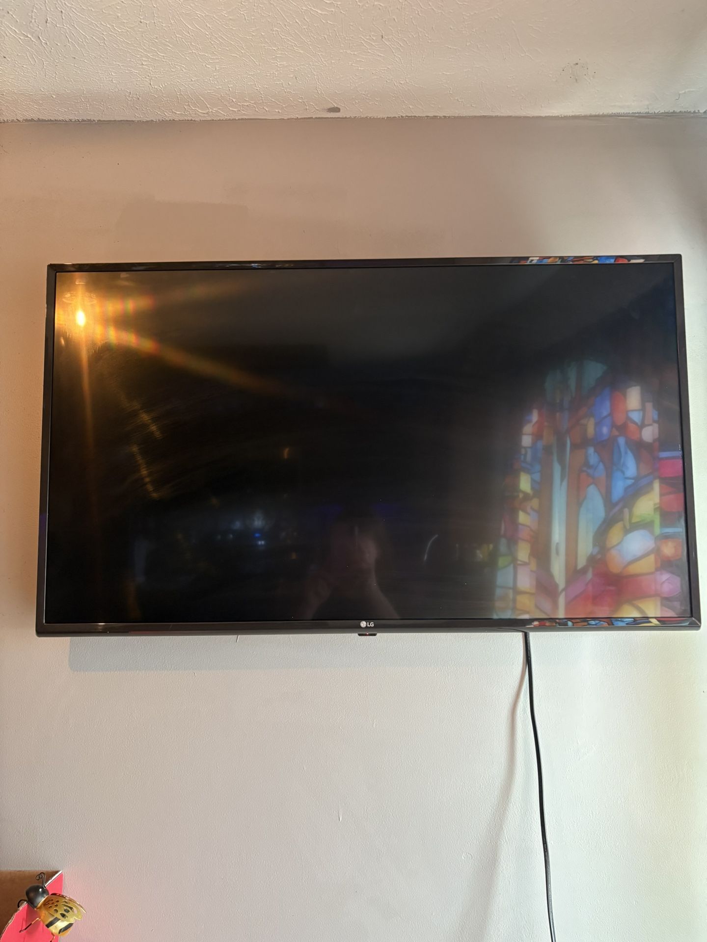 LG 42” TV